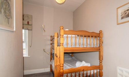 3 Bed in Seahouses 9