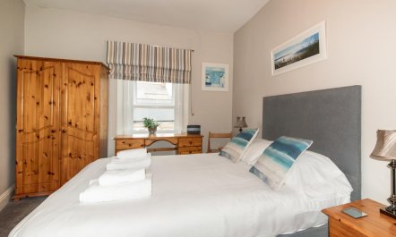 3 Bed in Seahouses 5