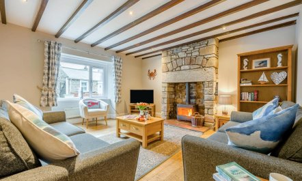 3 Bed in Seahouses 6