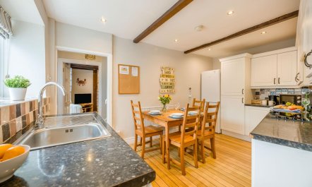 3 Bed in Seahouses 1