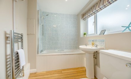 3 Bed in Seahouses 4