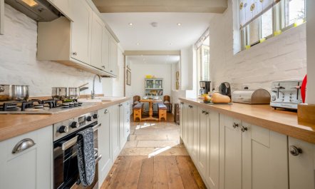 4 Bed in Corfe Castle 7