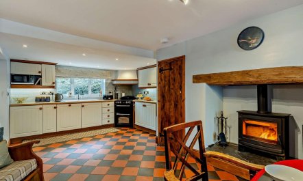 3 Bed in Welshpool 6