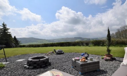 3 Bed in Brecon 3