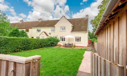 3 Bed in Glasbury-on-wye 0