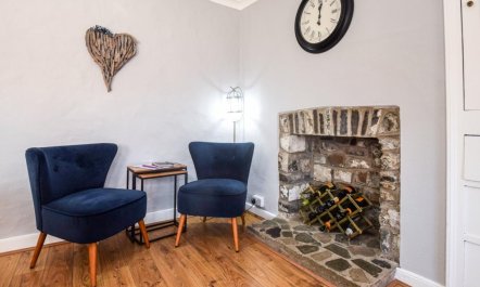 3 Bed in Aberaeron 2