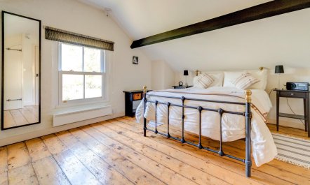 2 Bed in Alverstone 1