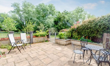 2 Bed in Alverstone 7