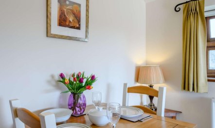 1 Bed in Beaulieu Heath 5