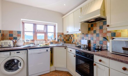 1 Bed in Beaulieu Heath 6