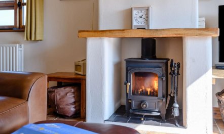 1 Bed in Beaulieu Heath 3