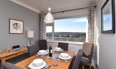 2 Bed in Tenby 3