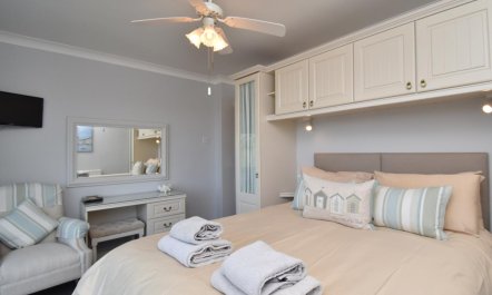 2 Bed in Tenby 9