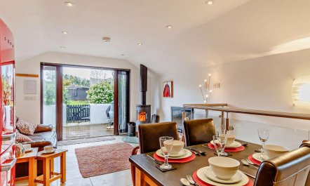 2 Bed in Fowey 7