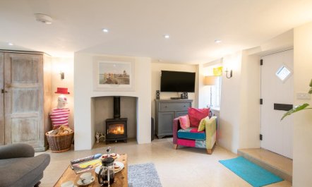 3 Bed in Bridport 5
