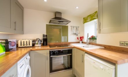 3 Bed in Bridport 9