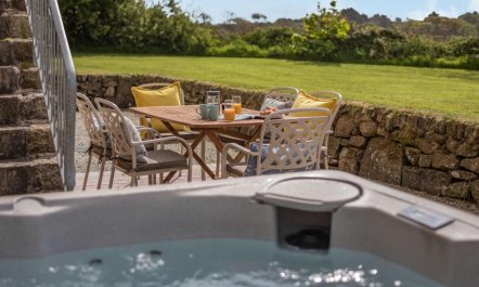 3 Bed in Hayle 1