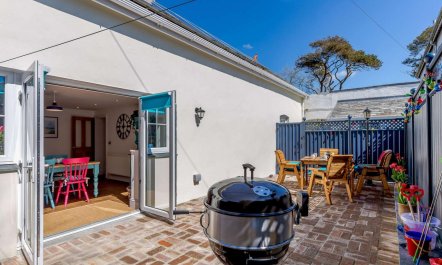 2 Bed in Holsworthy 7