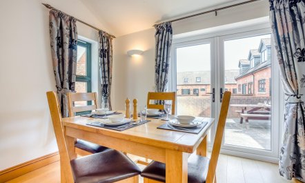 2 Bed in Bridport 4