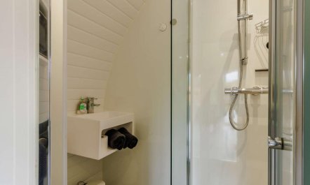 1 Bed in South Brent 9