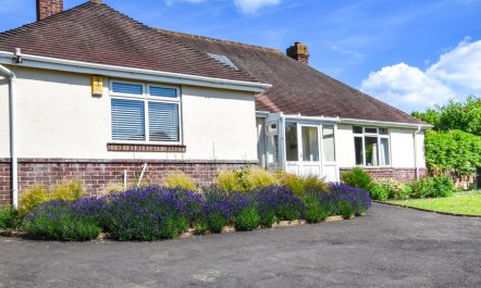 3 Bed in Totland Bay