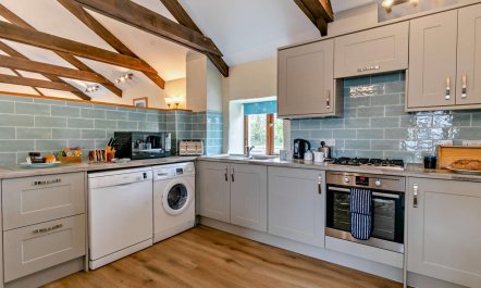 2 Bed in Camborne 8