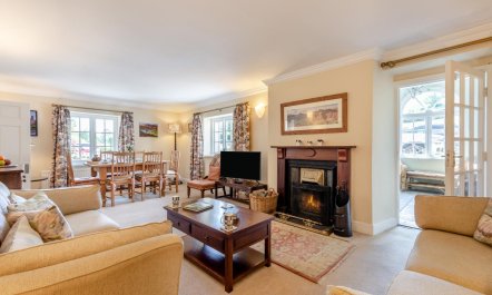 2 Bed in Nr Kendal 1