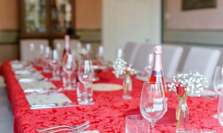 8 Bed in Huddersfield 9