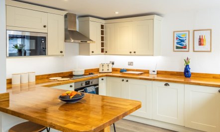 2 Bed in Hope Valley 4