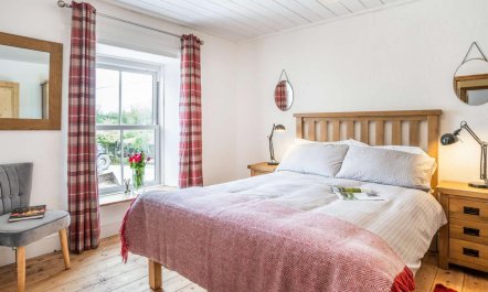 4 Bed in Cardigan 5