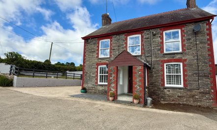 4 Bed in Cardigan