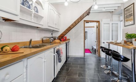 4 Bed in Cardigan 2