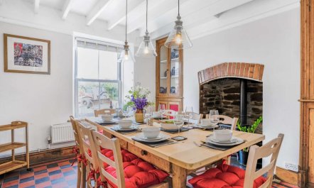 4 Bed in Cardigan 2