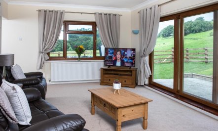3 Bed in Brecon 4