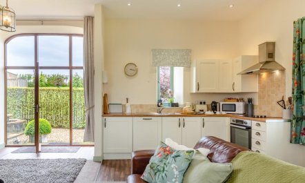 2 Bed in Wiveliscombe 1