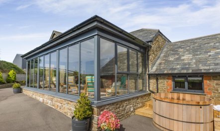 6 Bed in Holsworthy 4