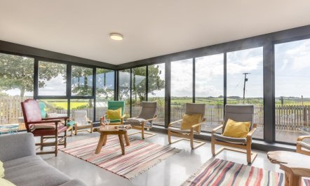 6 Bed in Holsworthy 7