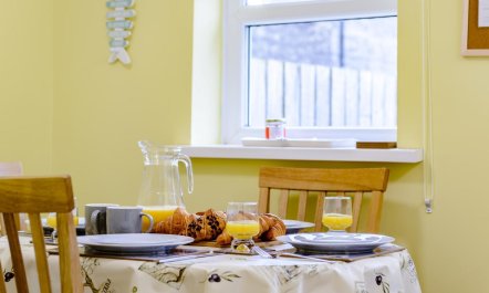 2 Bed in Seahouses 6