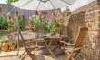 2 Bed in Bridport 1