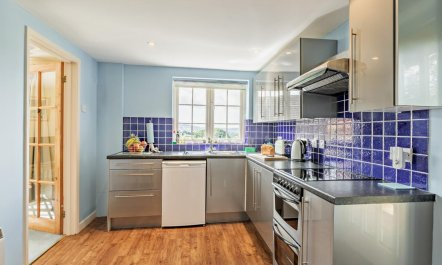 1 Bed in Axminster 2