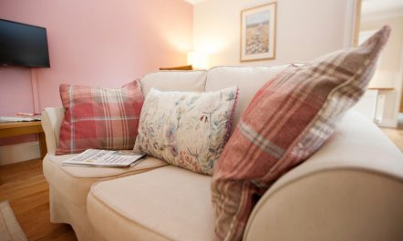 2 Bed in Howden 6
