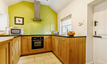 2 Bed in Bakewell 3