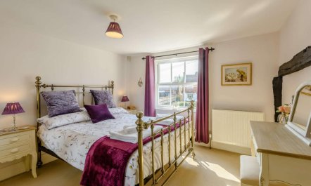 1 Bed in Battle 4