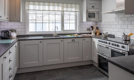 4 Bed in St. Austell 9