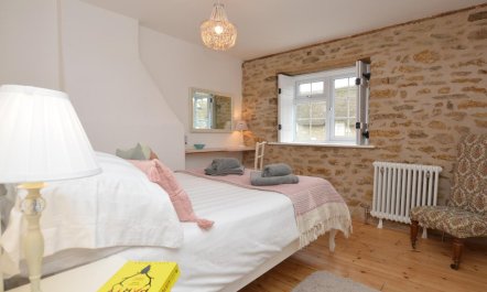 3 Bed in Bridport 8