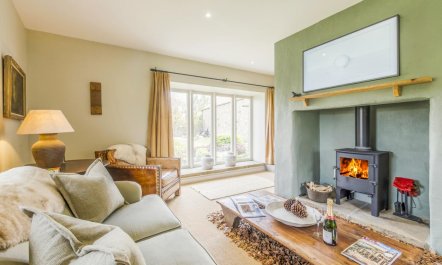 1 Bed in Whitby 6