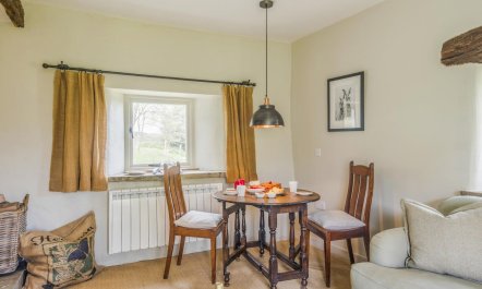 1 Bed in Whitby 9