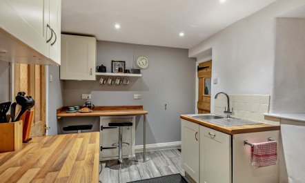 2 Bed in South Molton 6