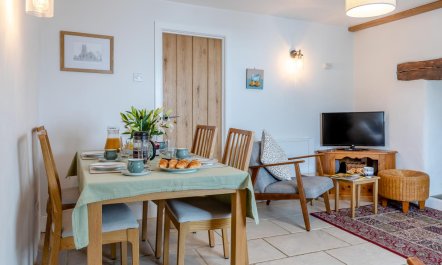 2 Bed in South Molton 3