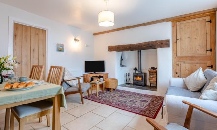 2 Bed in South Molton 1